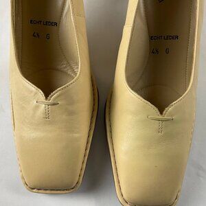 Ara brand, beautiful genuine leather shoes pumps, beige color, size 7 US (37 EU)